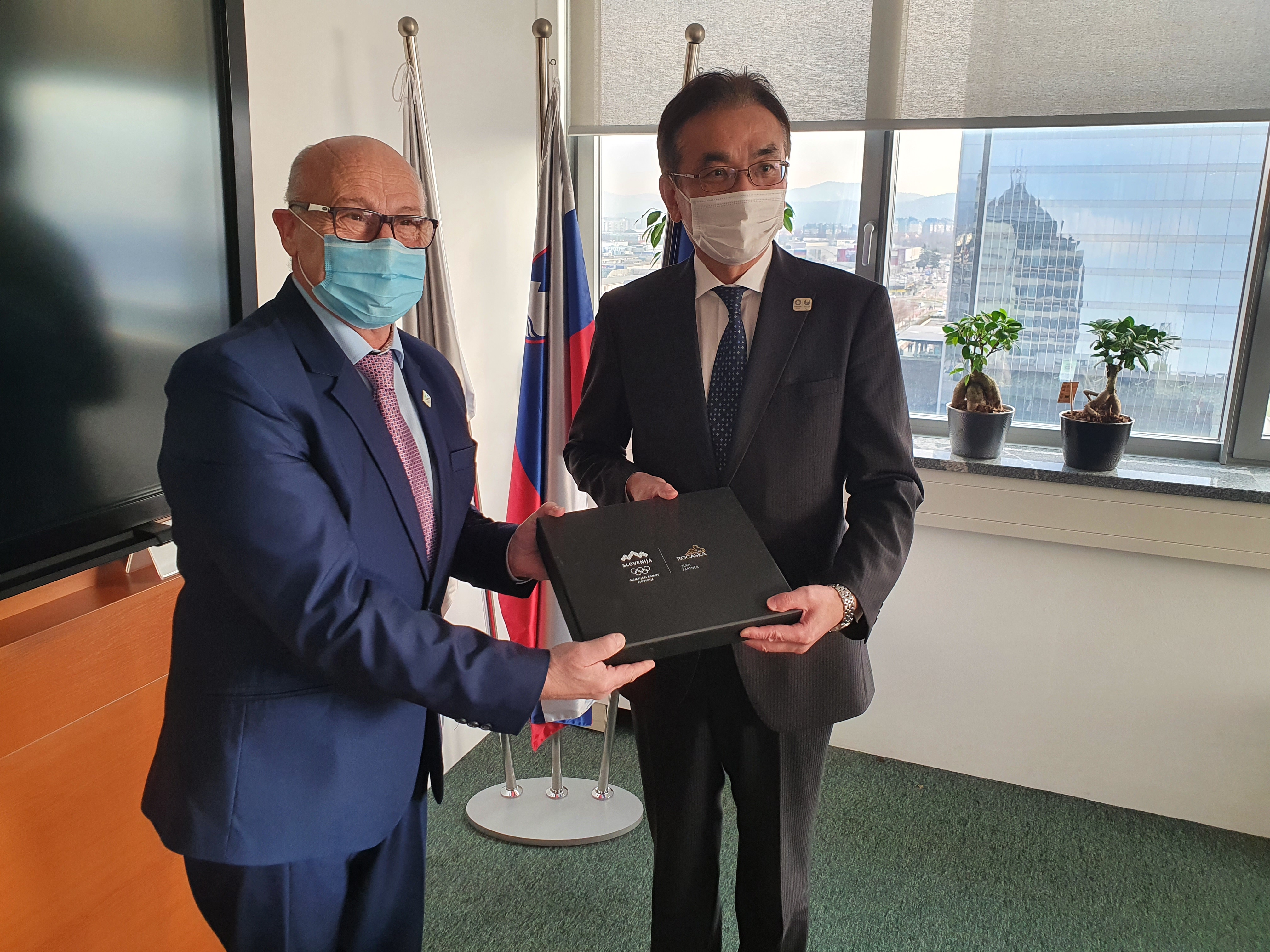Predsednik OKS sprejel veleposlanika Japonske v Sloveniji
